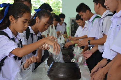 วันอาสาฬหบูชาและวันเข้าพรรษา