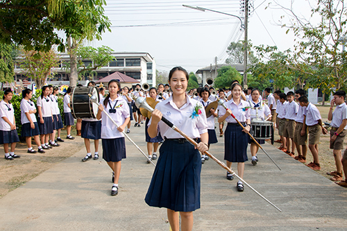 ดงเจนกตัญญุตา อำลาสถาบัน