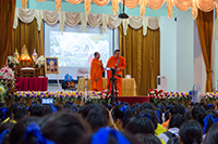 โครงการน้อมนำธรรมะสู่ชีวิต