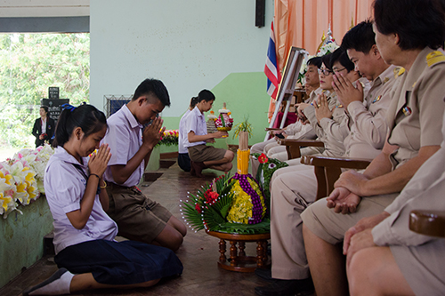 น้อมวันทาบูชาครู