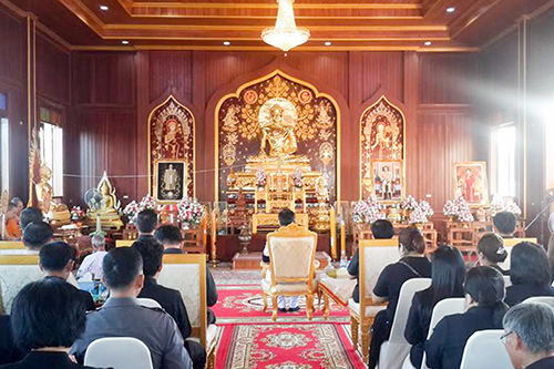 พิธีเจริญพระพุทธมนต์ถวายเป็นพระราชกุศล