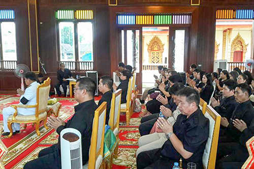 พิธีเจริญพระพุทธมนต์ถวายเป็นพระราชกุศล