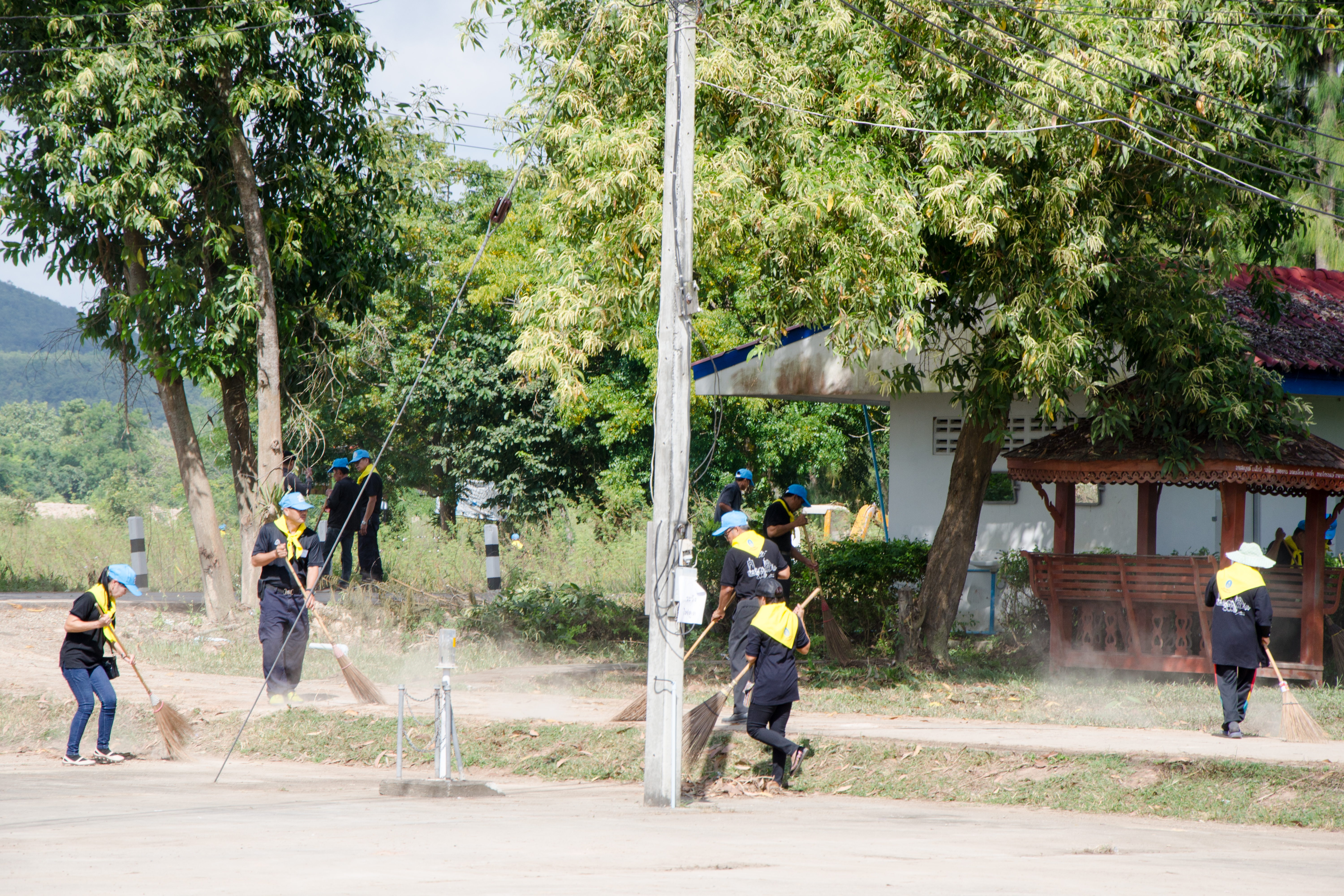 โครงการเราทำดีด้วยหัวใจหน่วยพระราชทานและประชาชนจิตอาสา