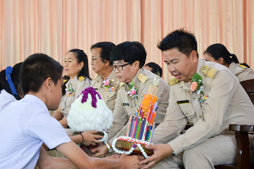 น้อมวันทาบูชาครู
