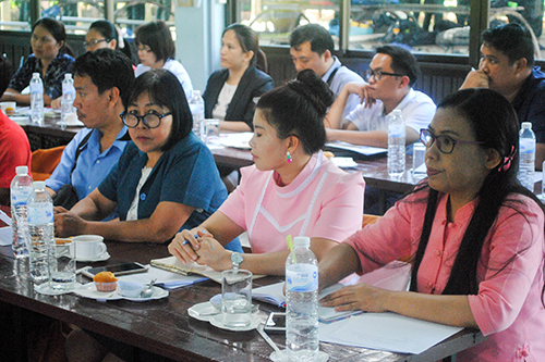 การประชุมเตรียมการแข่งขันศิลปหัตถกรรมนักเรียน