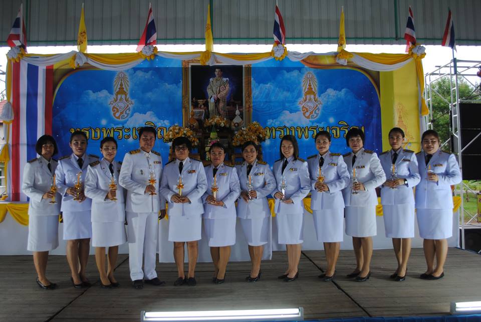 พิธีจุดเทียนชัยถวายพระพระพร เนื่องในโอกาสเฉลิมพระชนมพรรษา 66 พรรษา