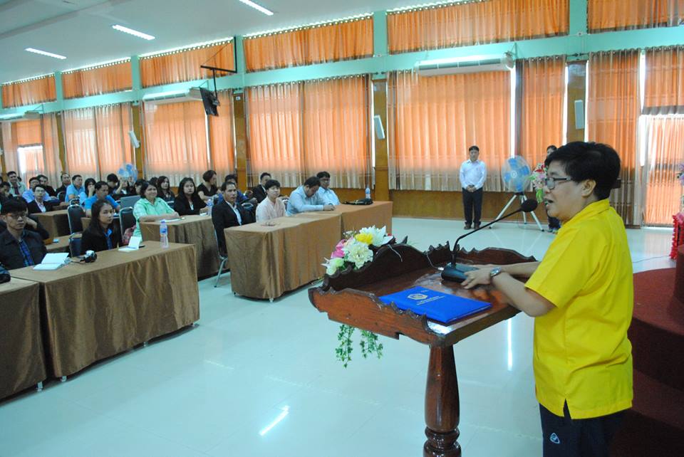 อบรมเชิงปฏิบัติการจัดทำเวปไซต์งานศิลปหัตกรรมนักเรียน ครั้งที่ 68