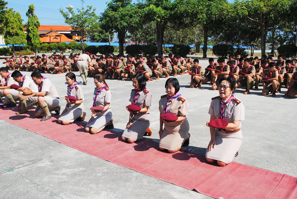 พิธีถวายบังคมพระบรมราชานุสรณ์ รัชกาลที่ 6 ปีการศึกษา 2561