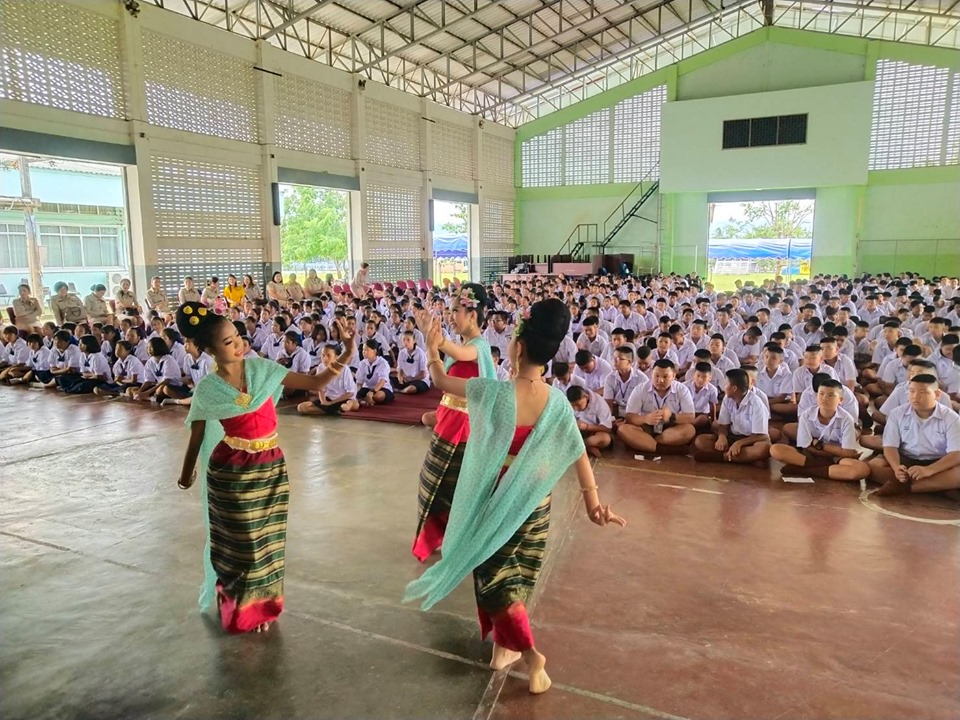 กิจกรรมพิธีไหว้ครู “น้อมวันทาบูชาครู” ประจำปีการศึกษา 2562