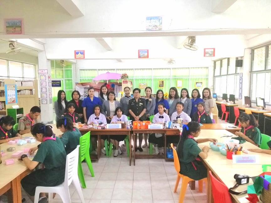 โรงเรียนปางหัดสหศาสตร์ศึกษาดูงานตามโครงการ"พัฒนาห้องสมุด"