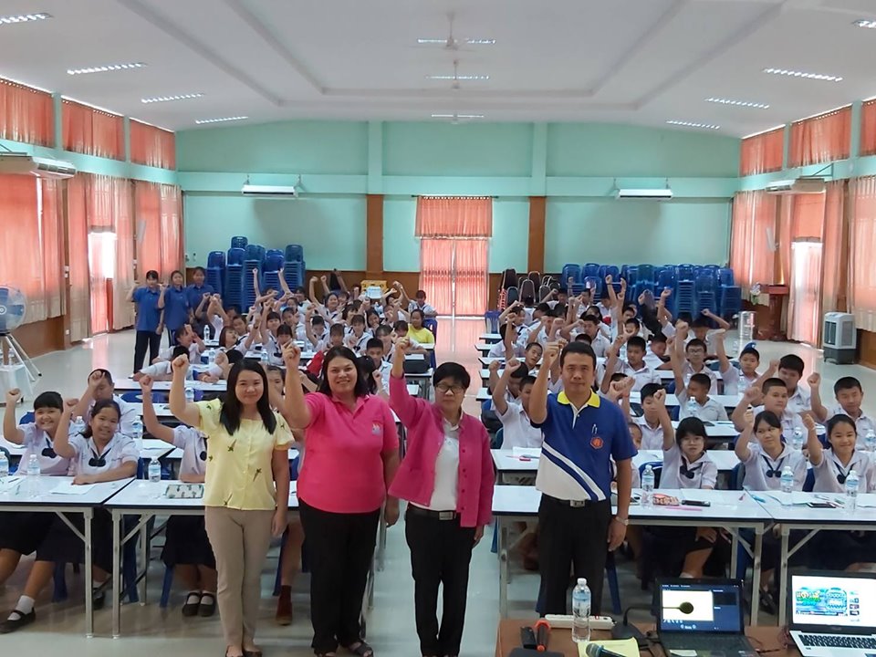 อบรมโครงการค่ายวิชาการ " อบรมคิดเลขเร็วแบบอินเดีย